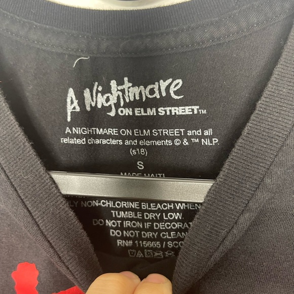 A Nightmare On Elm Street Freddy Kreuger Better Stay Up Late T-Shirt Small - Picture 4 of 5